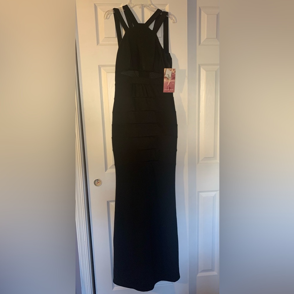 Emerald Sundae Black Ruched Pencil Maxi Dress